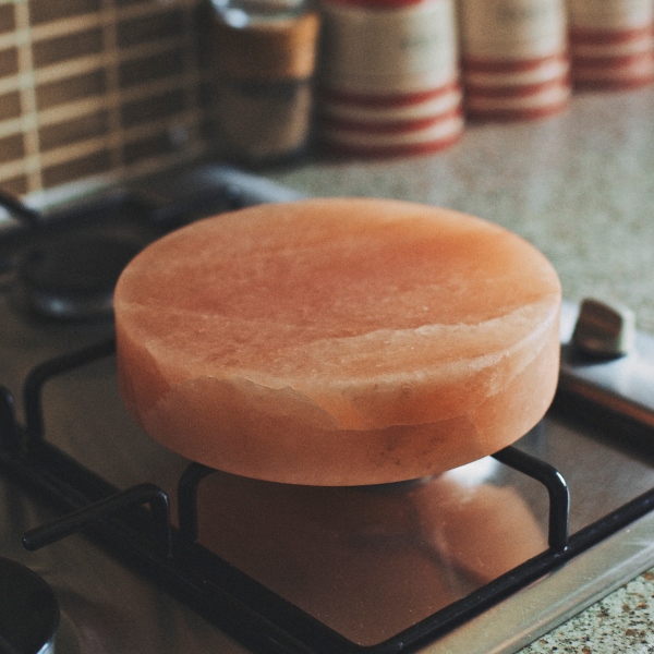 Salthouse Round Himalayan Salt Block with box Salthouse Round Himalayan Salt Block with box