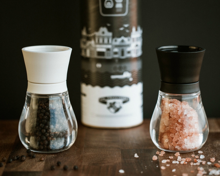 Salt & Pepper Mill Set