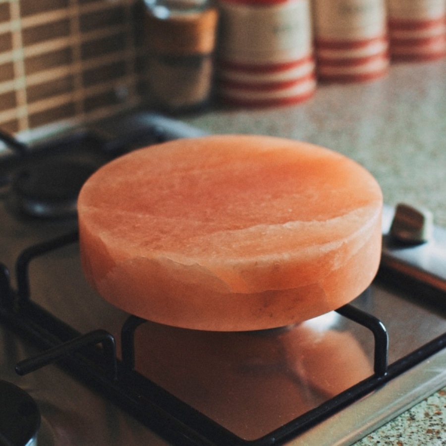 Round Himalayan Salt Block Round Himalayan Salt Block